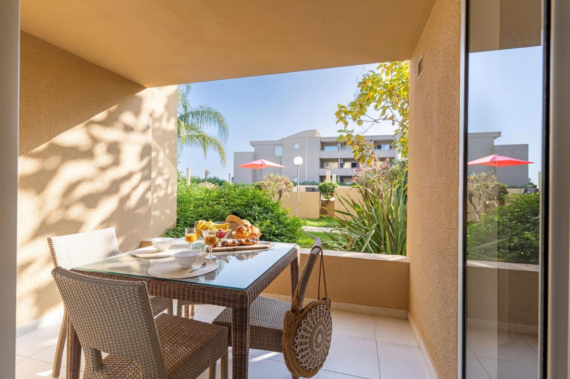 Residence Marina Bianca Santa-Lucia-di-Moriani Dış mekan fotoğraf